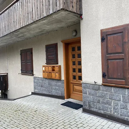 아파트 Moderna Bike Friendly, Parking, Vicino Terme Bormio *